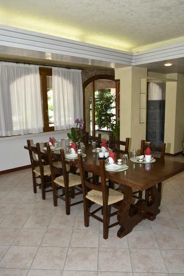 מסטרה Villa Manuela מראה חיצוני תמונה
