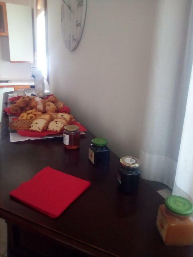 מסטרה Villa Manuela מראה חיצוני תמונה