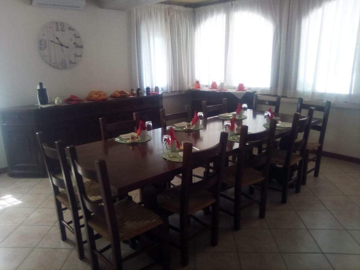 מסטרה Villa Manuela מראה חיצוני תמונה