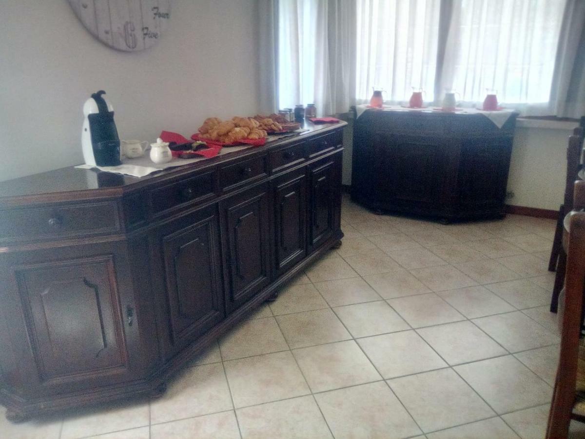 מסטרה Villa Manuela מראה חיצוני תמונה